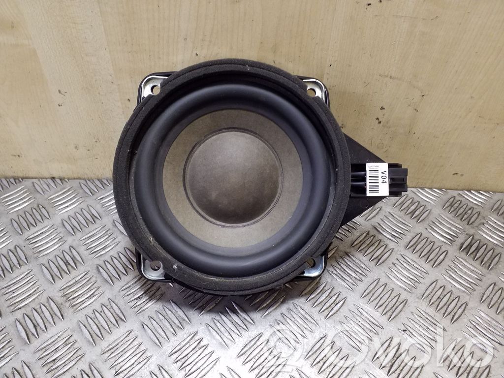 Hyundai i40 Subwoofer 