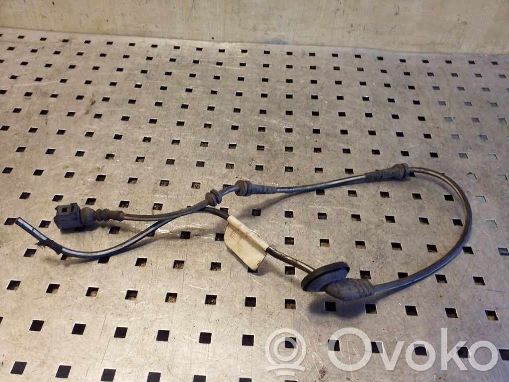 Volkswagen PASSAT B7 Cableado del sensor ABS trasero 