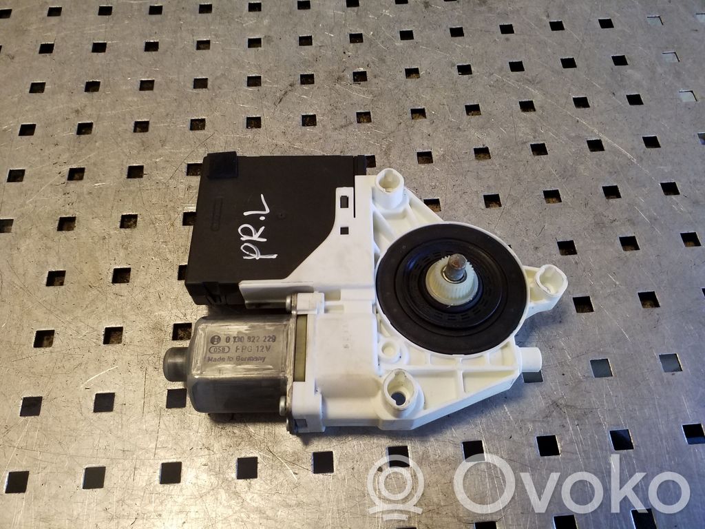 Volkswagen Golf VI Silnik regulatora szyby drzwi przednich 
