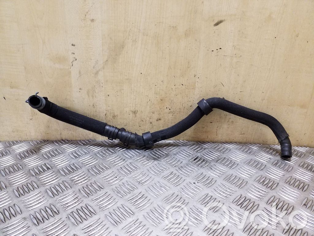 Audi A8 S8 D4 4H Conductă/furtun lichid de răcire motor 