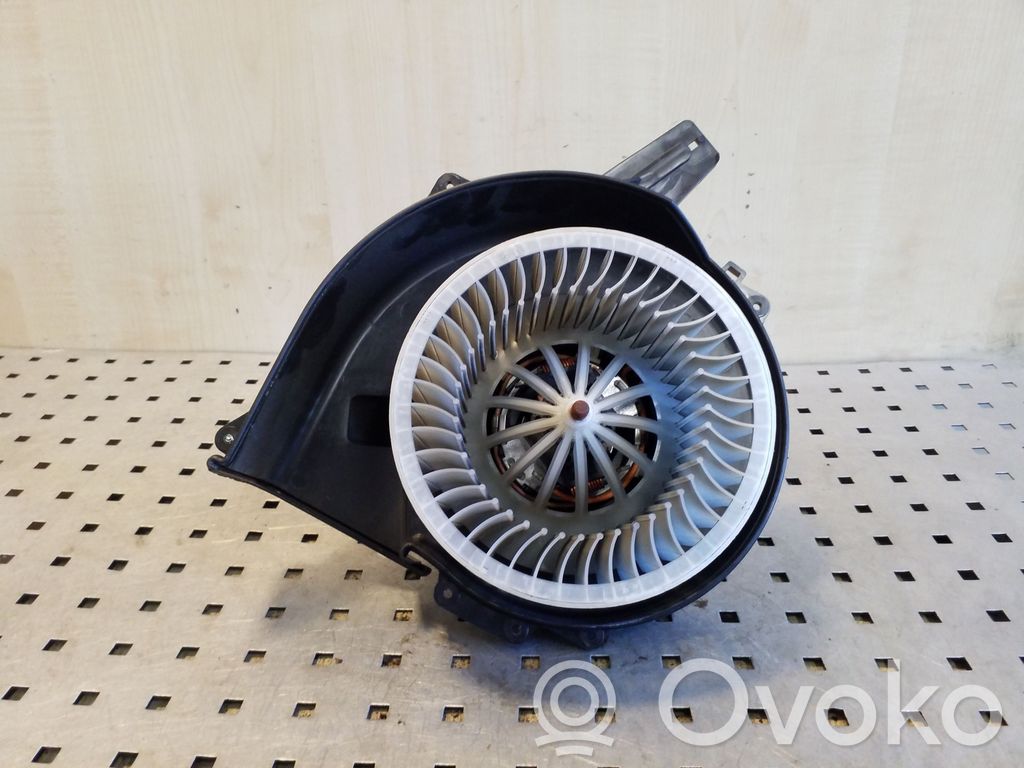 Volkswagen Polo IV 9N3 Ventola riscaldamento/ventilatore abitacolo
