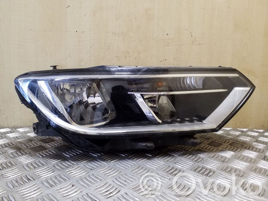 Scheinwerfer   90064933