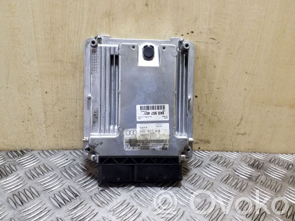 Audi A5 8T 8F Variklio valdymo blokas 