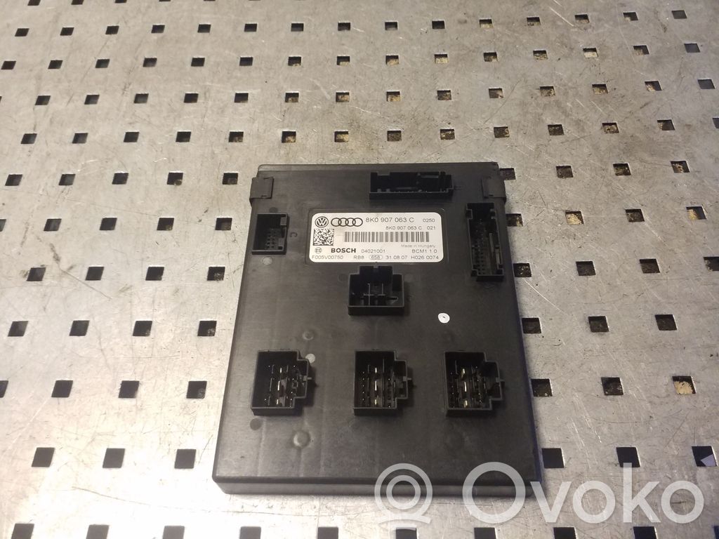 Audi A5 8T 8F Modul confort 