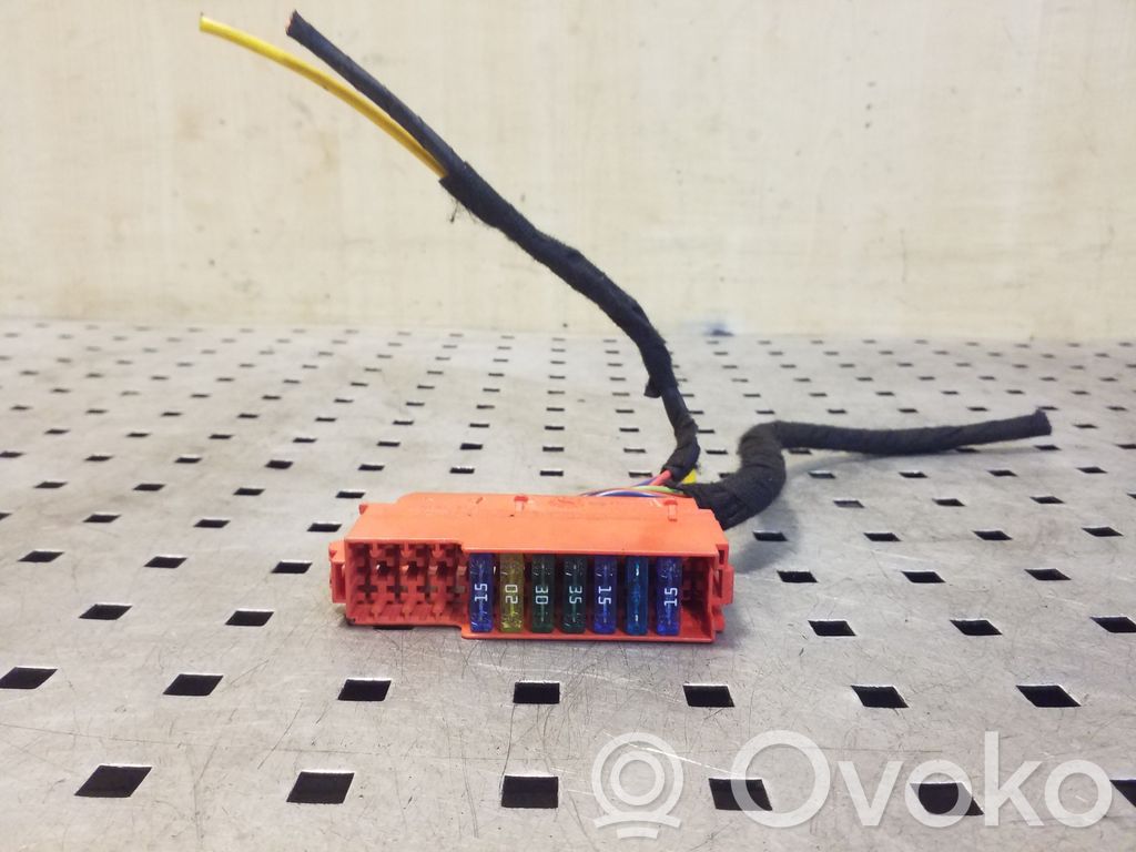 Módulo de fusible   4F1941824B