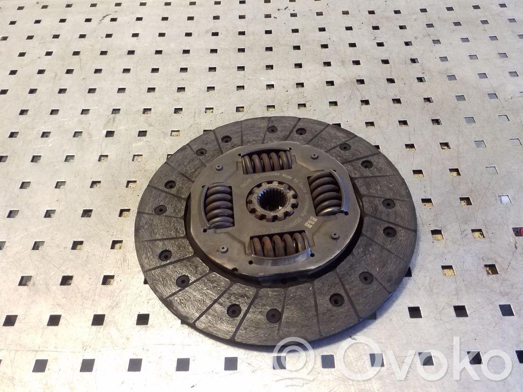 Subaru Outback Sajūga disks 