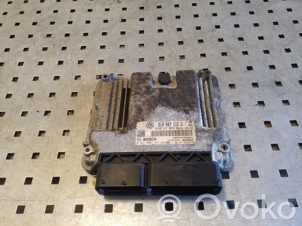 Skoda Yeti (5L) Engine control unit/module 