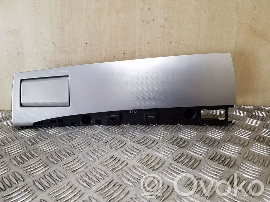 Boczna kratka nawiewu deski rozdzielczej   8X23043C26BJ,EFB352,DRS6615Z03
