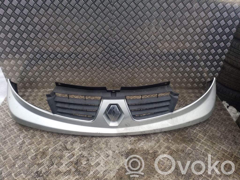 Renault Trafic II (X83) Etupuskurin ylempi jäähdytinsäleikkö 
