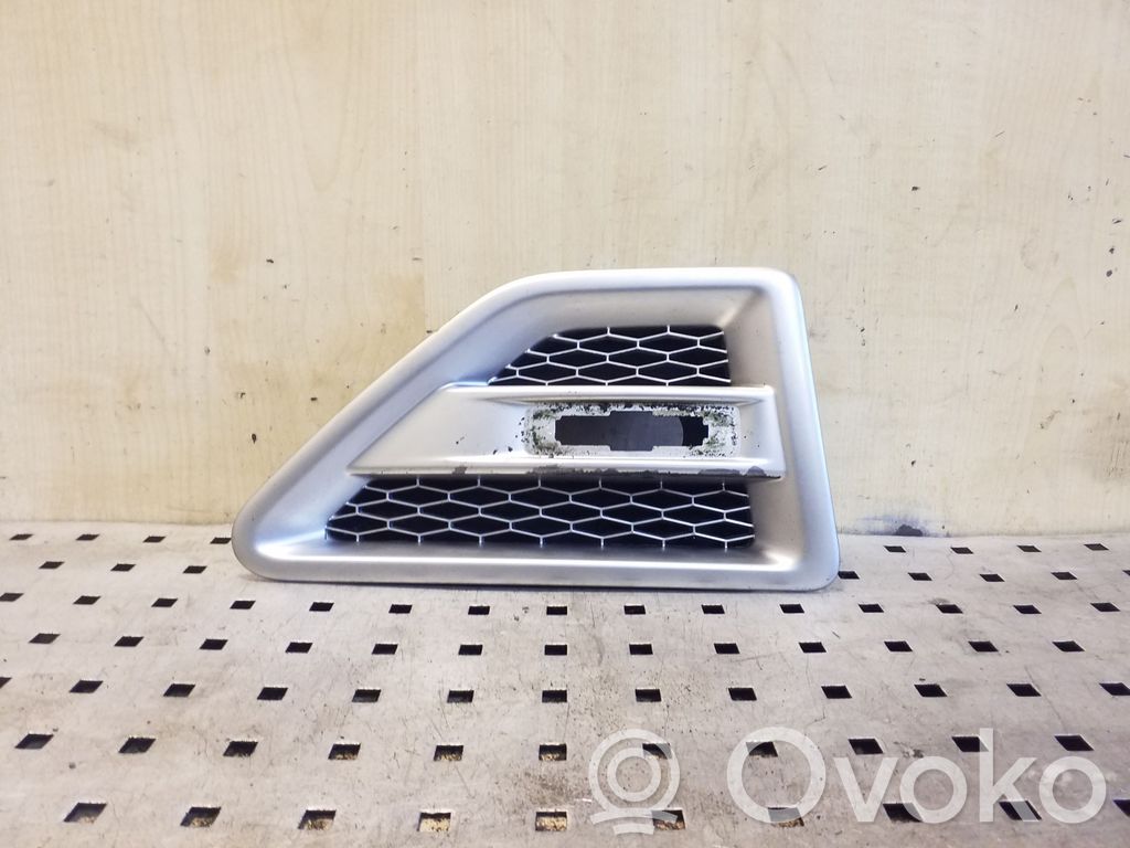 Land Rover Freelander 2 - LR2 Lusteinlass Gitter Kotflügel 