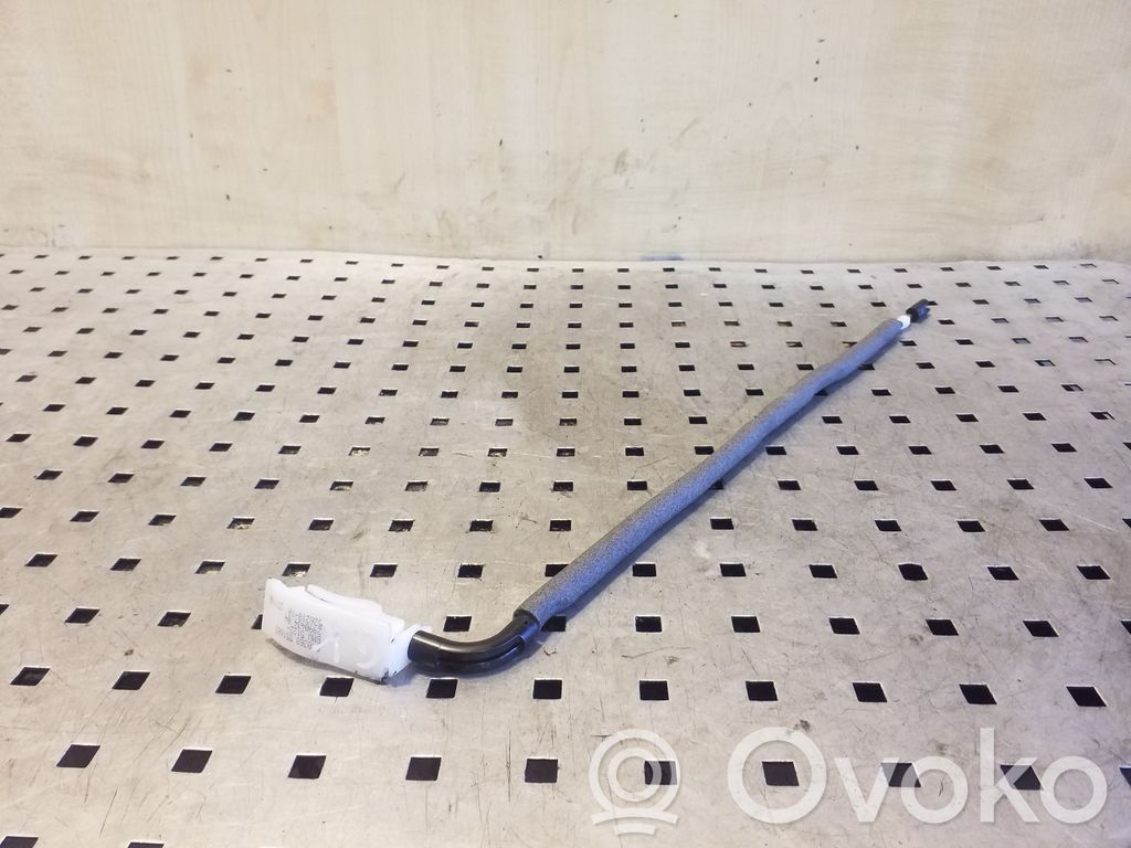 Línea de cable de puerta trasera   51222990434,2990434