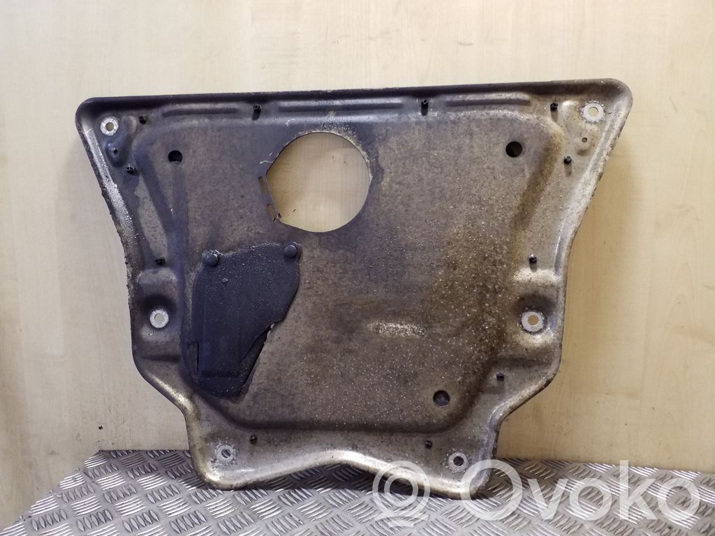 BMW X5 E70 Engine splash shield/under tray 