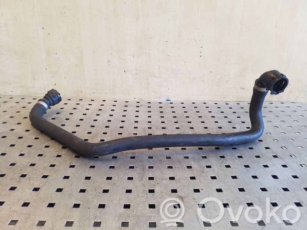 BMW X5 E70 Engine coolant pipe/hose 