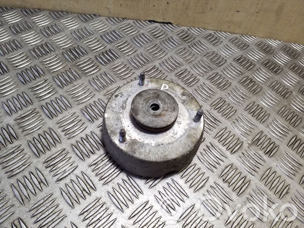 Coil spring mount   31306774738,6774738