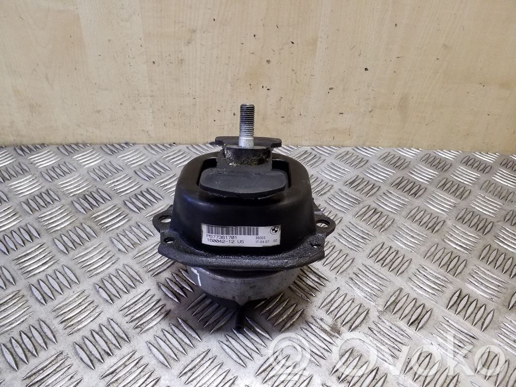 BMW X5 E70 Engine mount bracket 