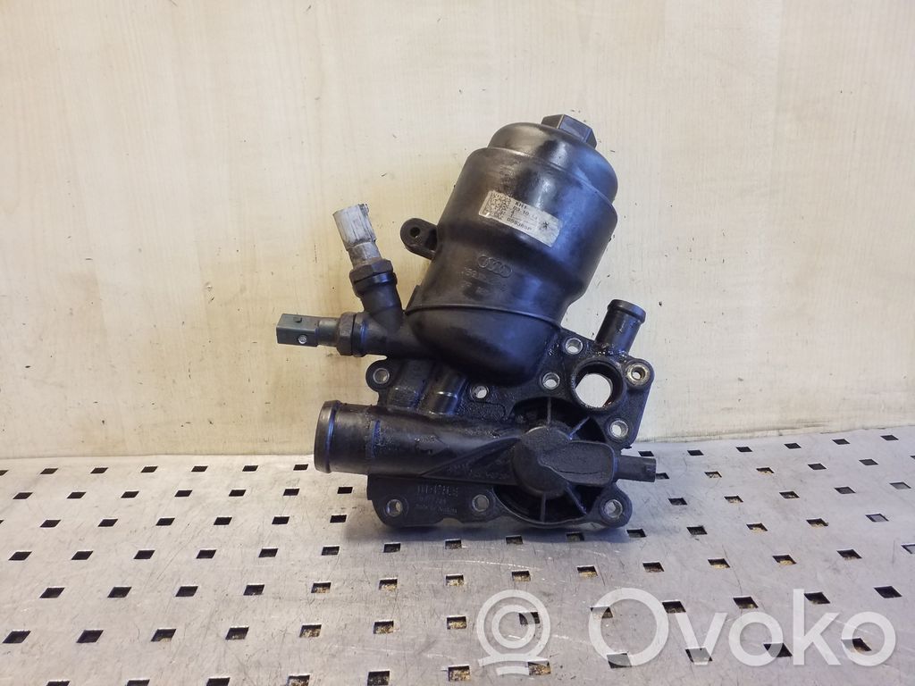 Audi Q7 4L Oil filter mounting bracket 