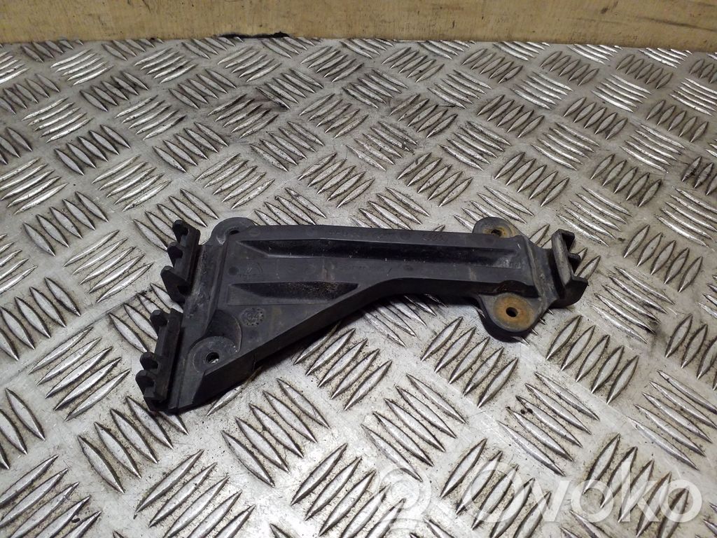 Audi A6 S6 C4 4A Suport montare bară față
