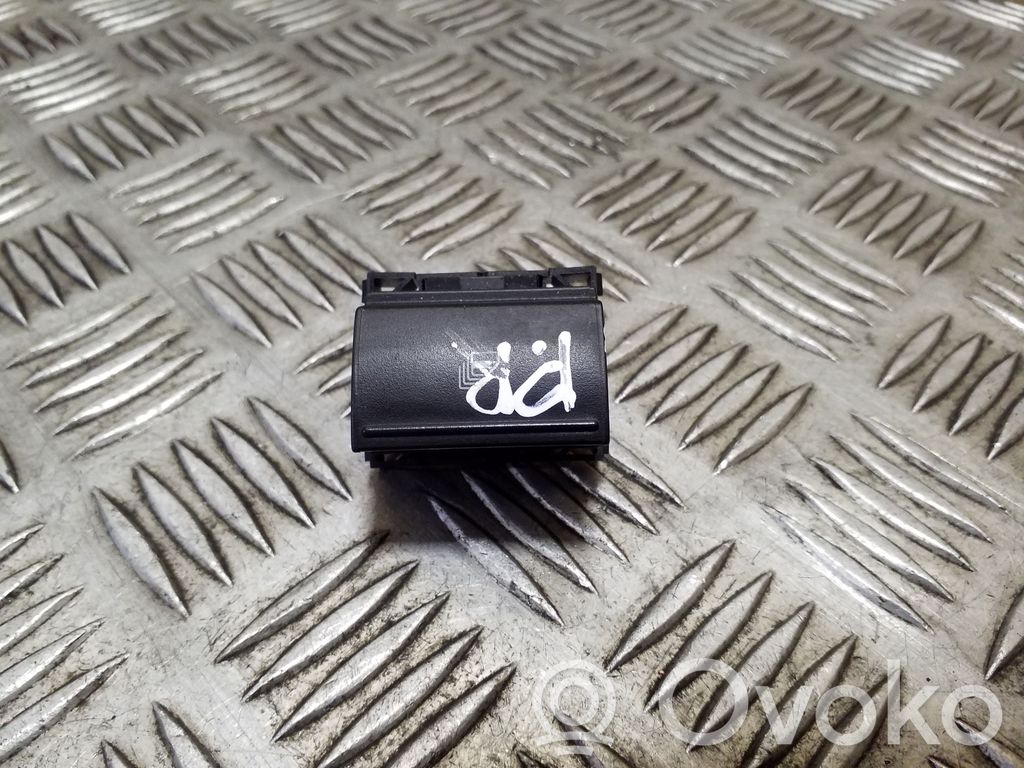 Volkswagen Eos Electric window control switch 