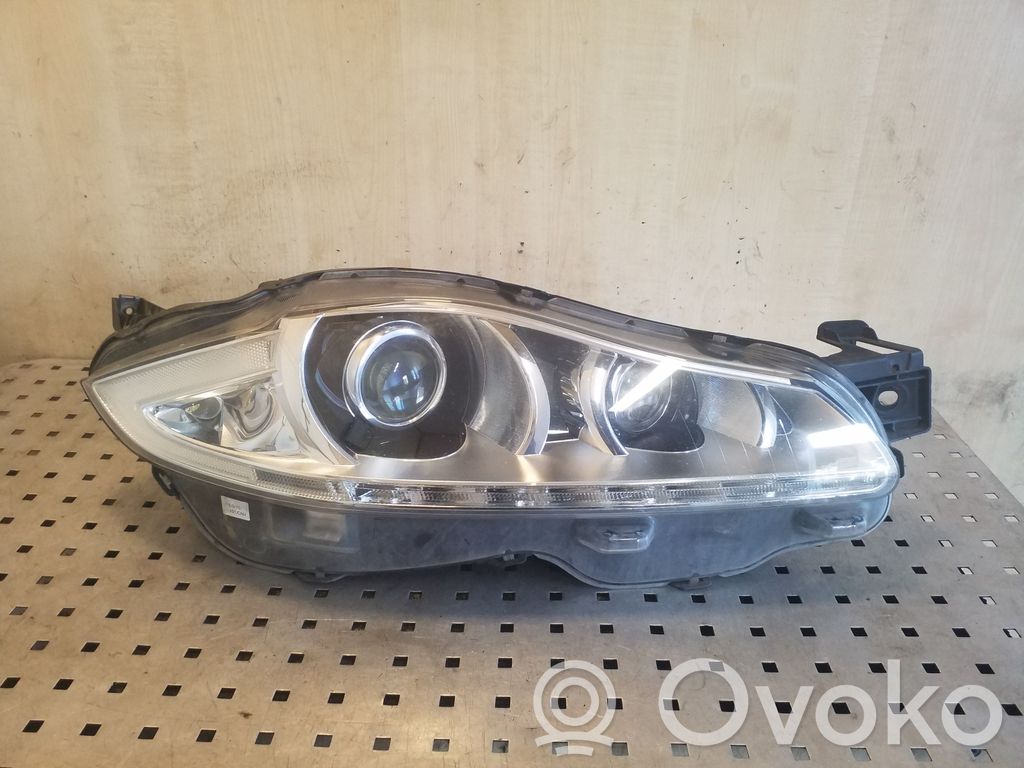 Jaguar XJL Far 