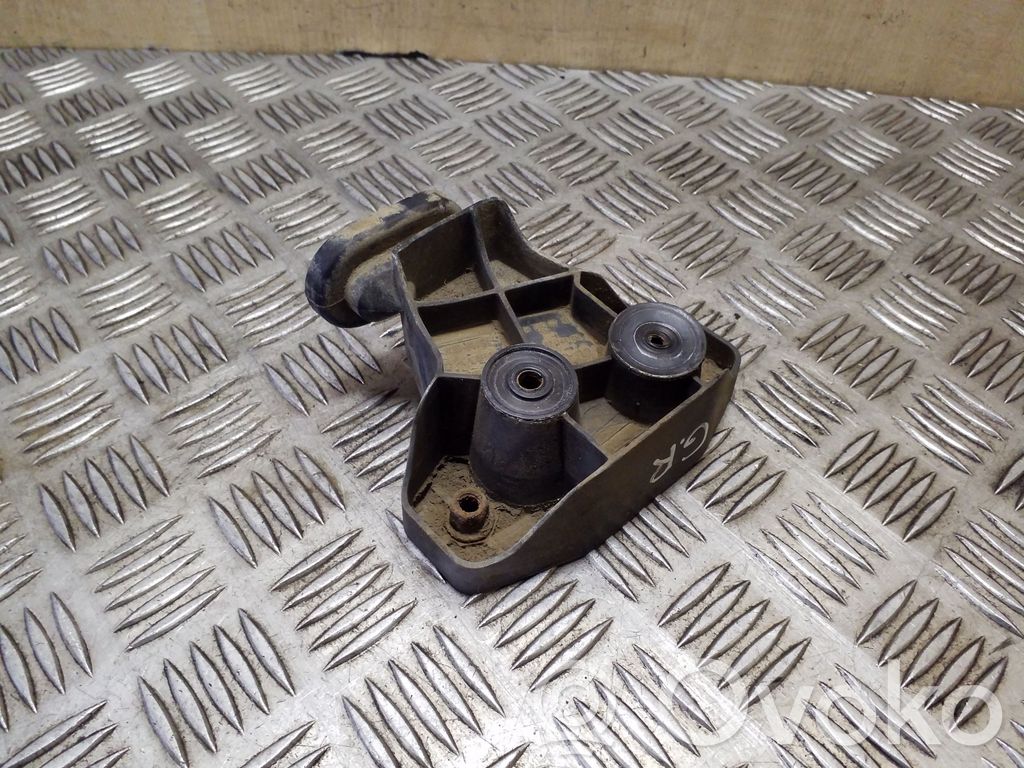 Mercedes-Benz ML W164 Staffa di rinforzo montaggio del paraurti posteriore