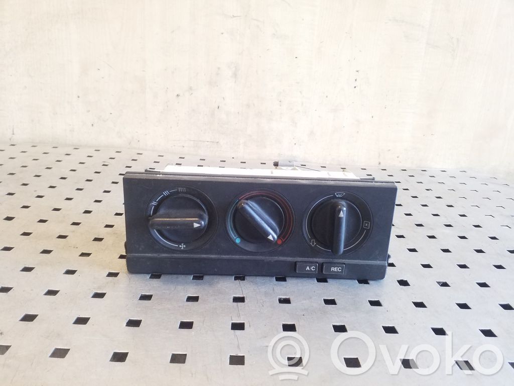 Audi 80 90 S2 B4 Climate control unit 
