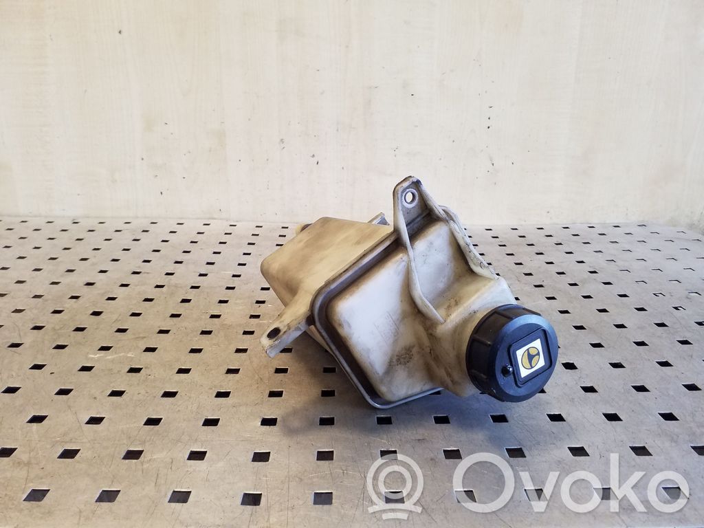 Peugeot Boxer Ohjaustehostimen nestesäiliö 