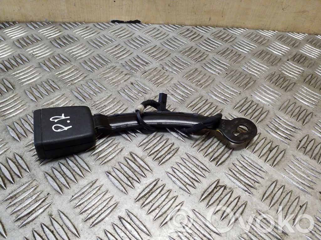 Volkswagen PASSAT B8 Bridă fixare centură de siguranță față 