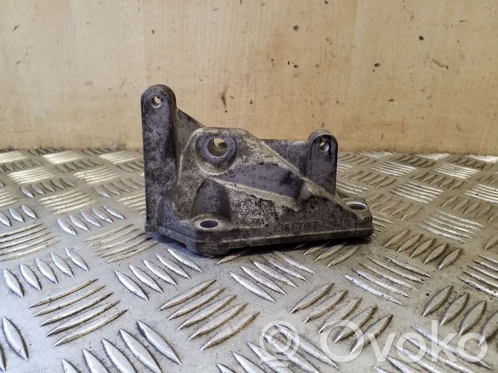 BMW 5 GT F07 Fuel pump bracket 