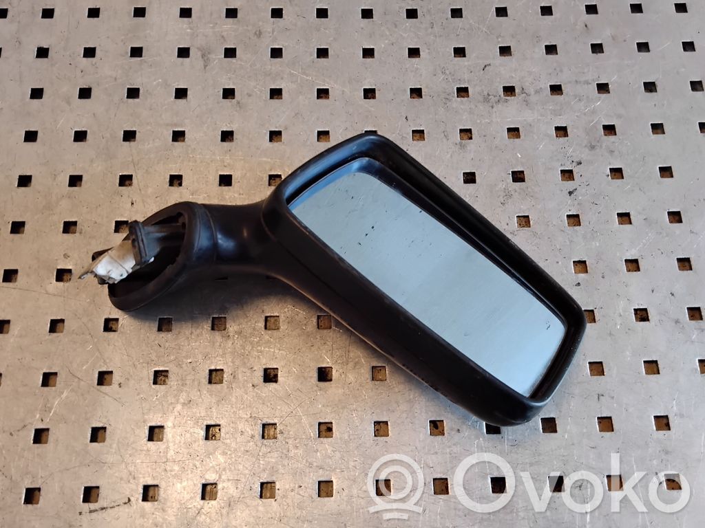 Audi 80 90 S2 B4 Front door electric wing mirror 
