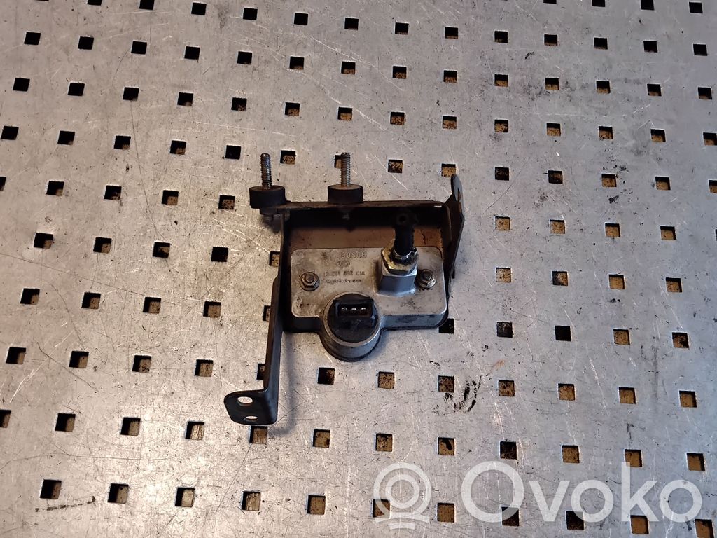 Audi 80 90 S2 B4 Sensore di pressione 
