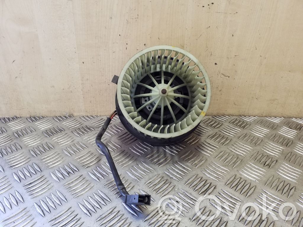 Audi 80 90 S2 B4 Ventola riscaldamento/ventilatore abitacolo 