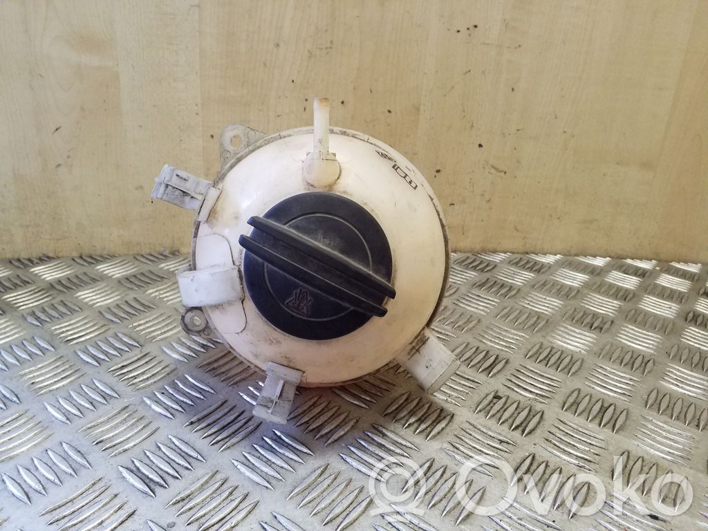 Volkswagen PASSAT CC Vase d'expansion / réservoir de liquide de refroidissement