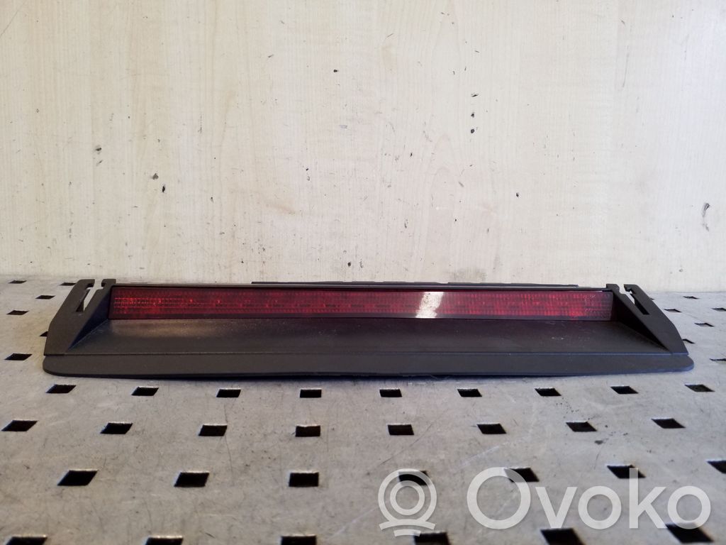 Volkswagen PASSAT CC Luce d’arresto centrale/supplementare 