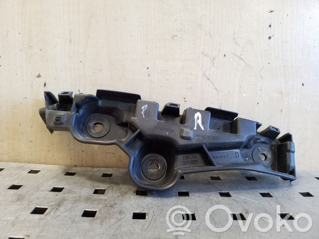 Dacia Sandero Etupuskurin kannake 