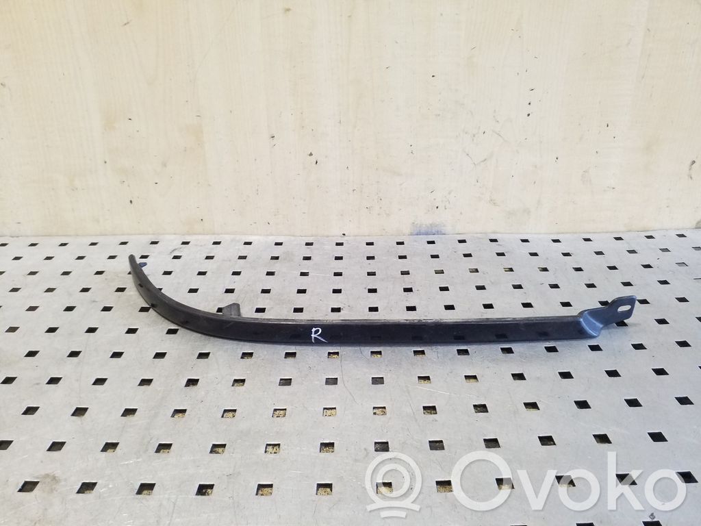 Audi 80 90 S2 B4 Rivestimento sotto il faro/fanale