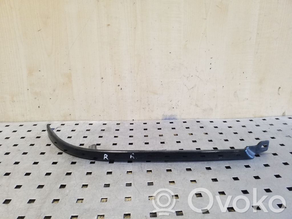 Audi 80 90 S2 B4 Rivestimento sotto il faro/fanale