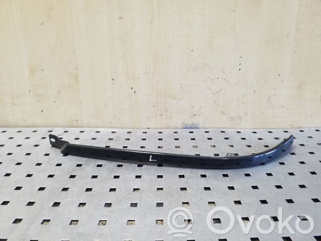 Audi 80 90 S2 B4 Rivestimento sotto il faro/fanale
