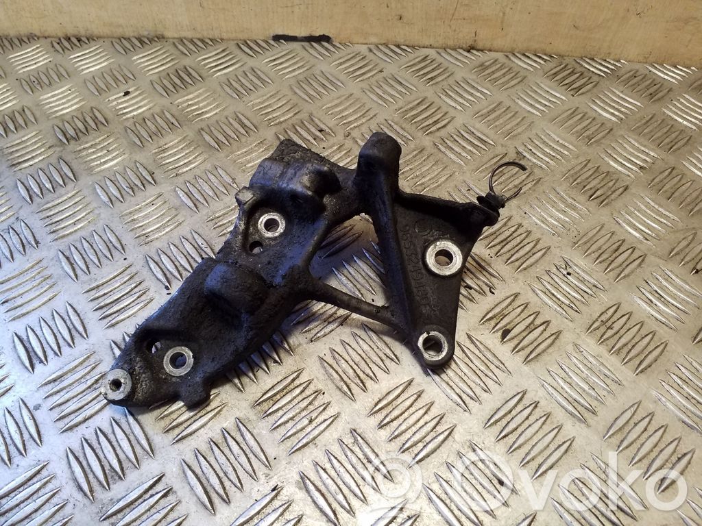 Ford Transit - Tourneo Connect Supporto del generatore/alternatore