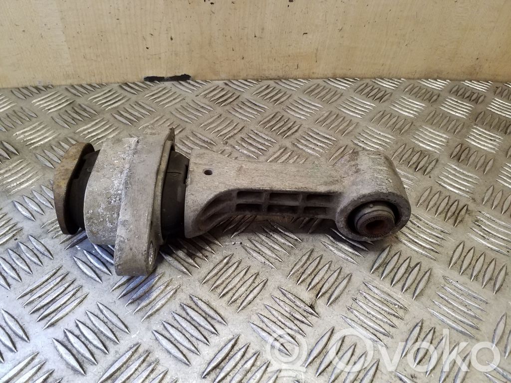 KIA Rio Gearbox mount 