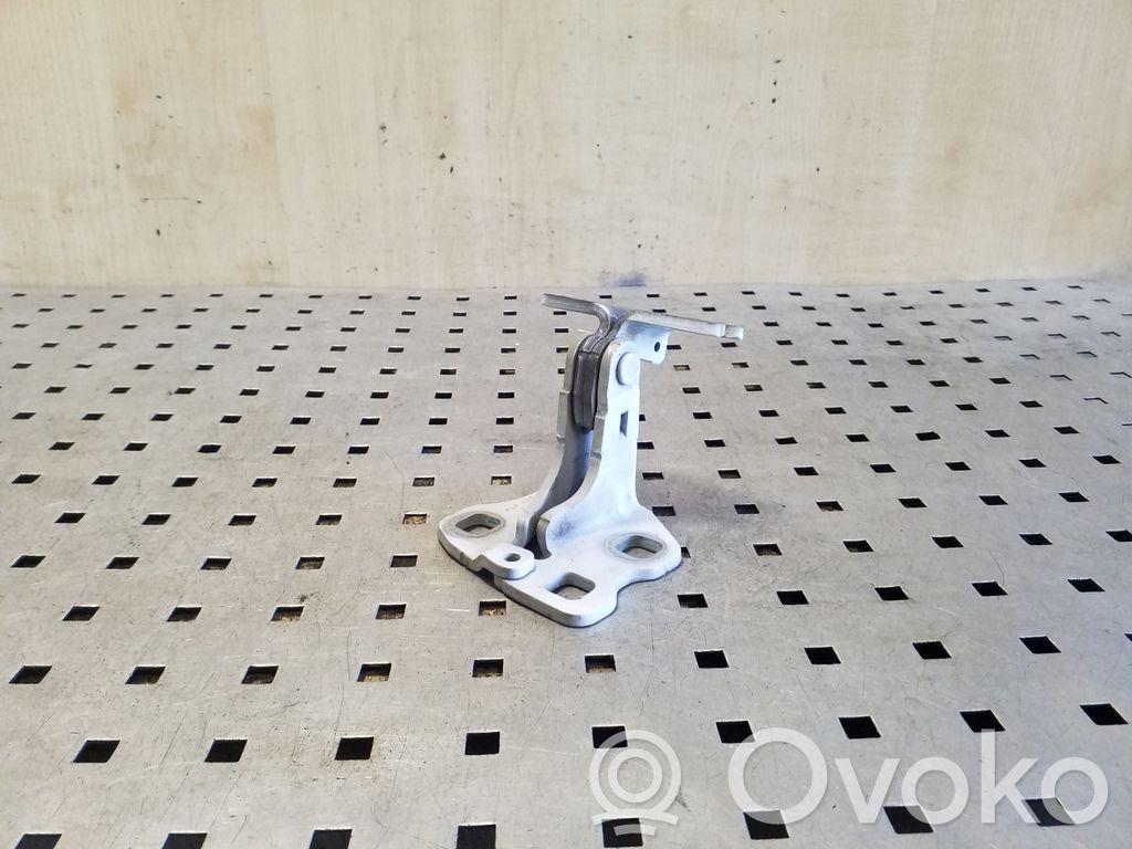 Tesla Model 3 Front door lower hinge 