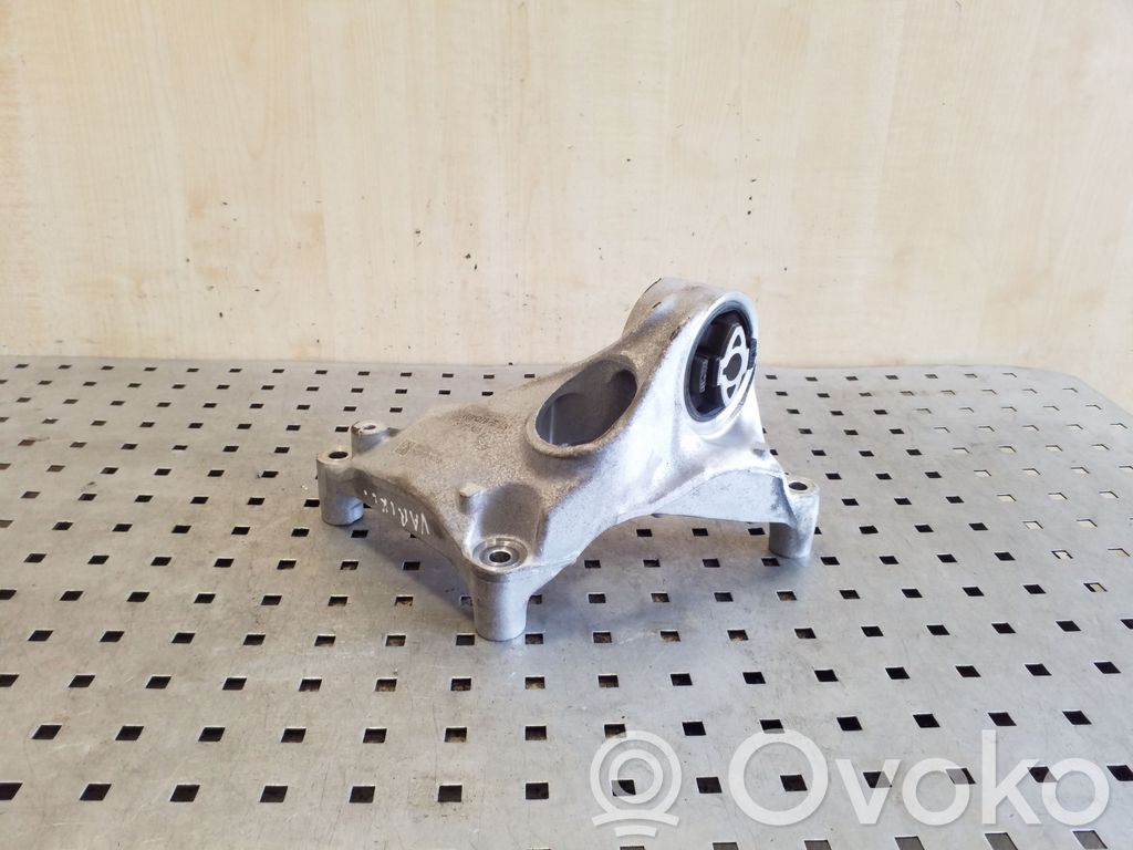 Tesla Model 3 Engine mount bracket 
