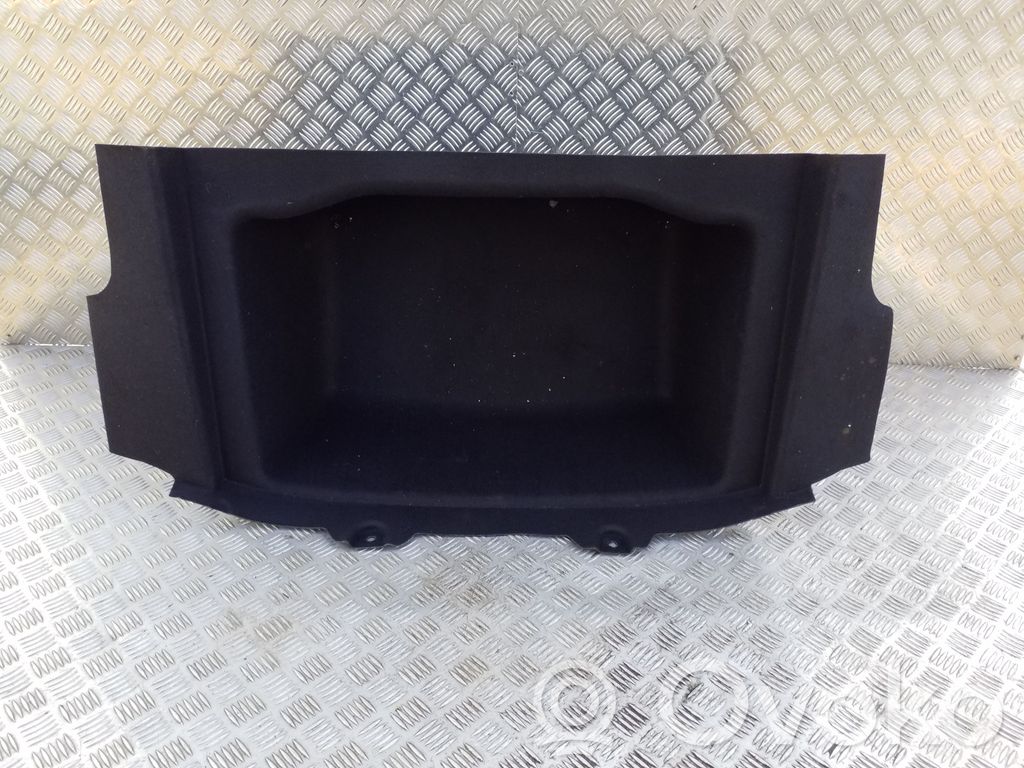 Tesla Model 3 Bagažinės grindys 