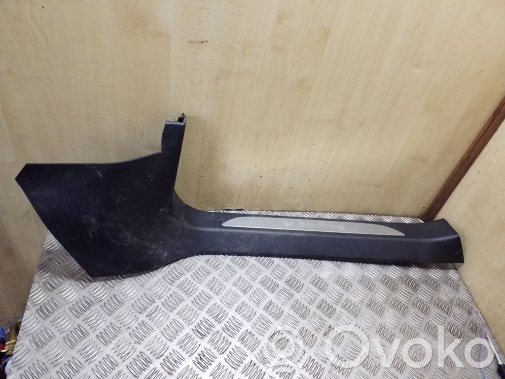 Tesla Model S Priekinio slenksčio apdaila (vidinė) 