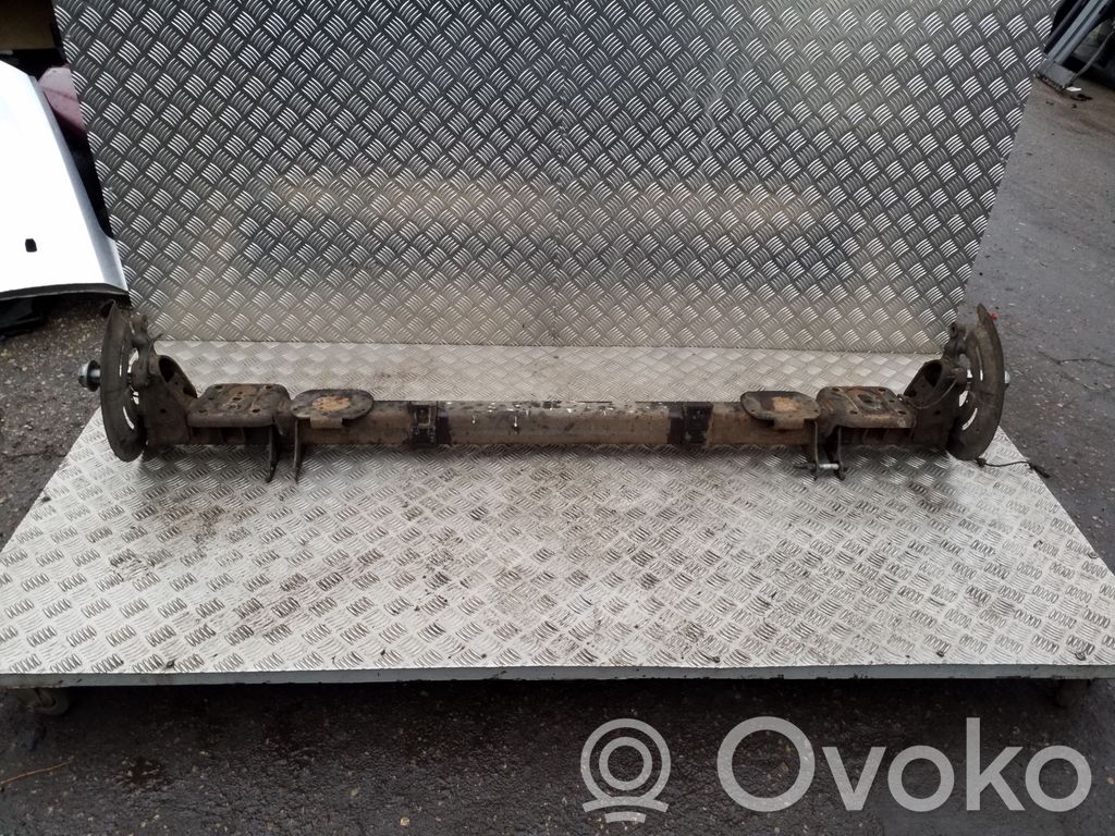 Nissan NV400 Задний мост 