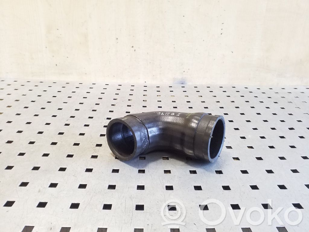 BMW 5 E39 Intercooler hose/pipe 