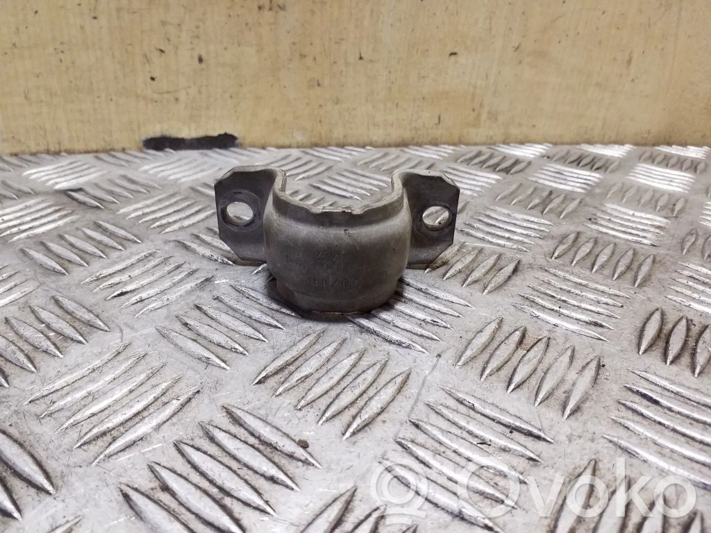 Audi A3 S3 8V Mocowanie stabilizatora osi tylnej 
