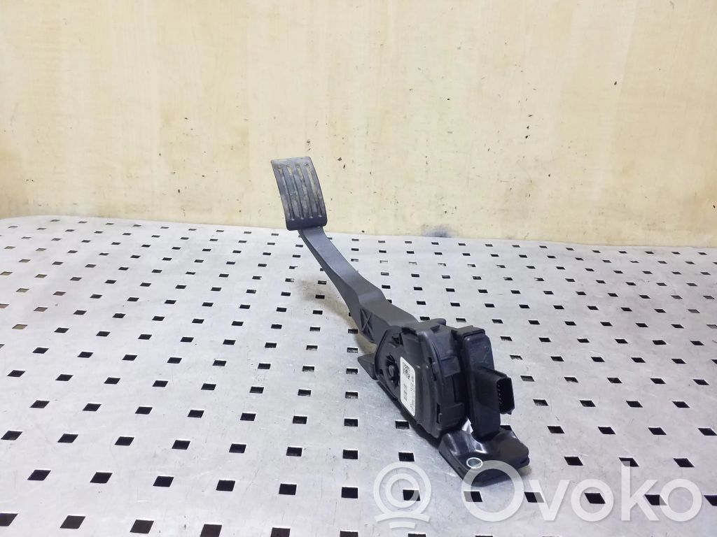 Ford Kuga II Accelerator throttle pedal 