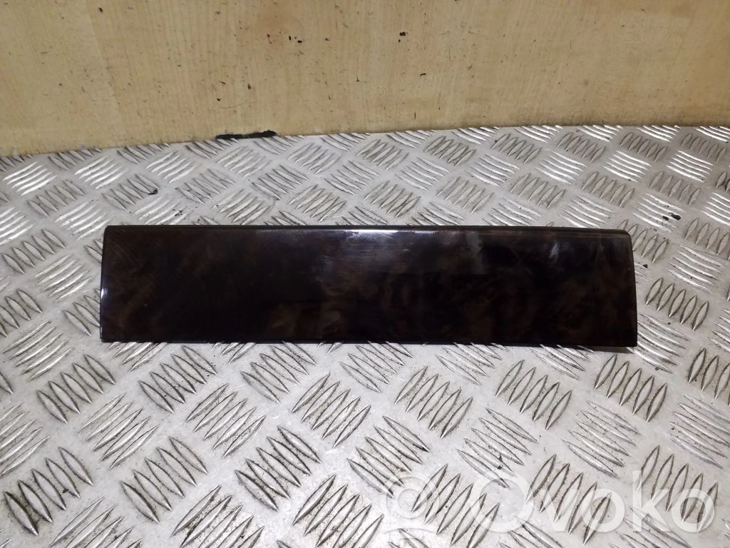 Volkswagen Touareg II Ramă ornament torpedou bord 