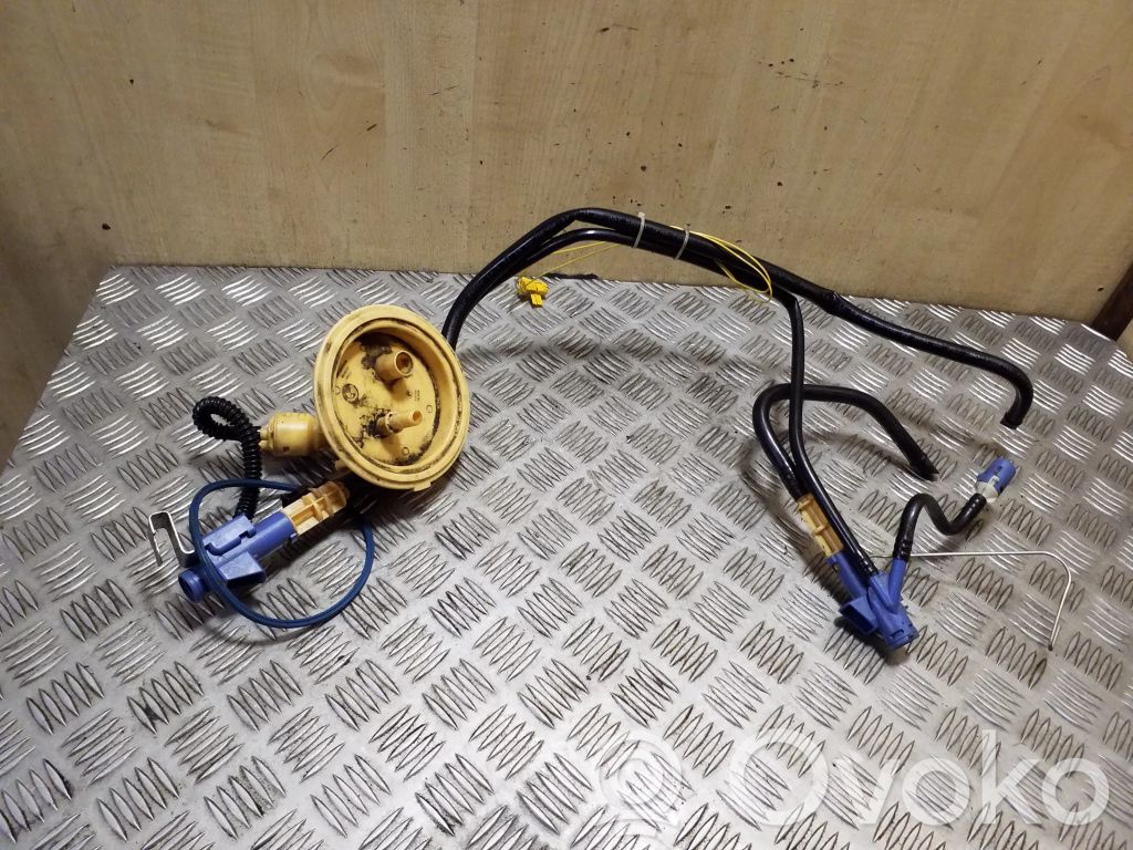 BMW X3 E83 Bouchon, volet de trappe de réservoir à carburant 