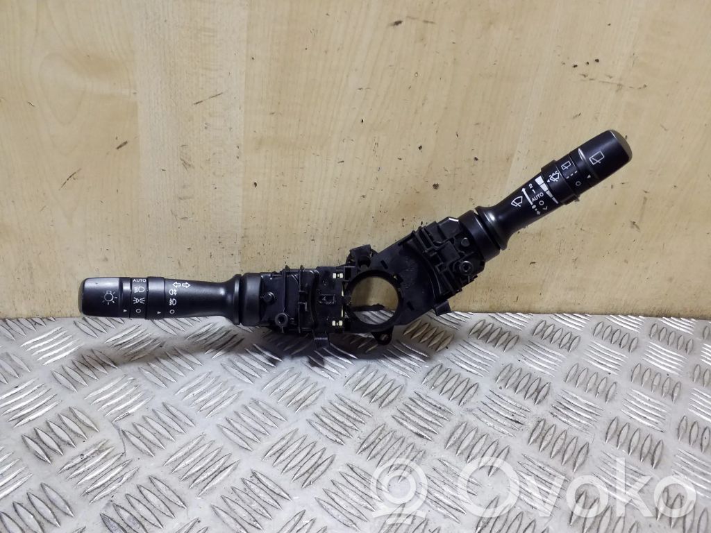 Hyundai ix35 Bloc semnalizator și ștergător parbriz